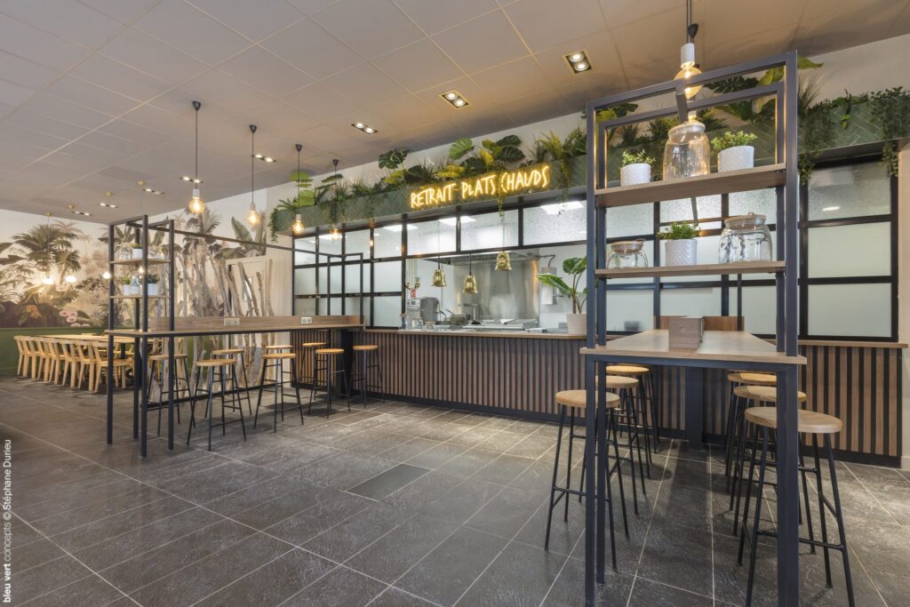 Comptoir « Retrait plats chauds » du restaurant Zarafa